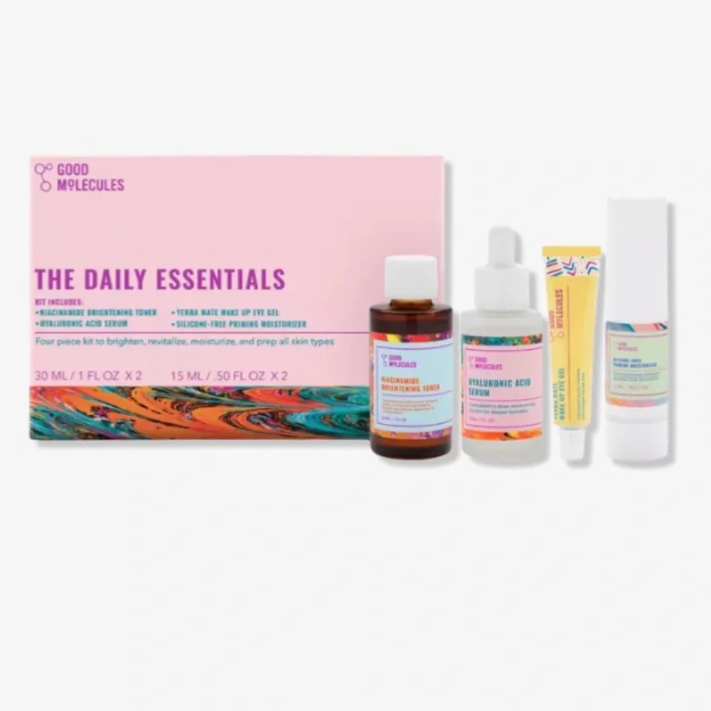 GOOD MOLECULES DAILY ESSENTIAL SKINCARE BUNDLE NWT